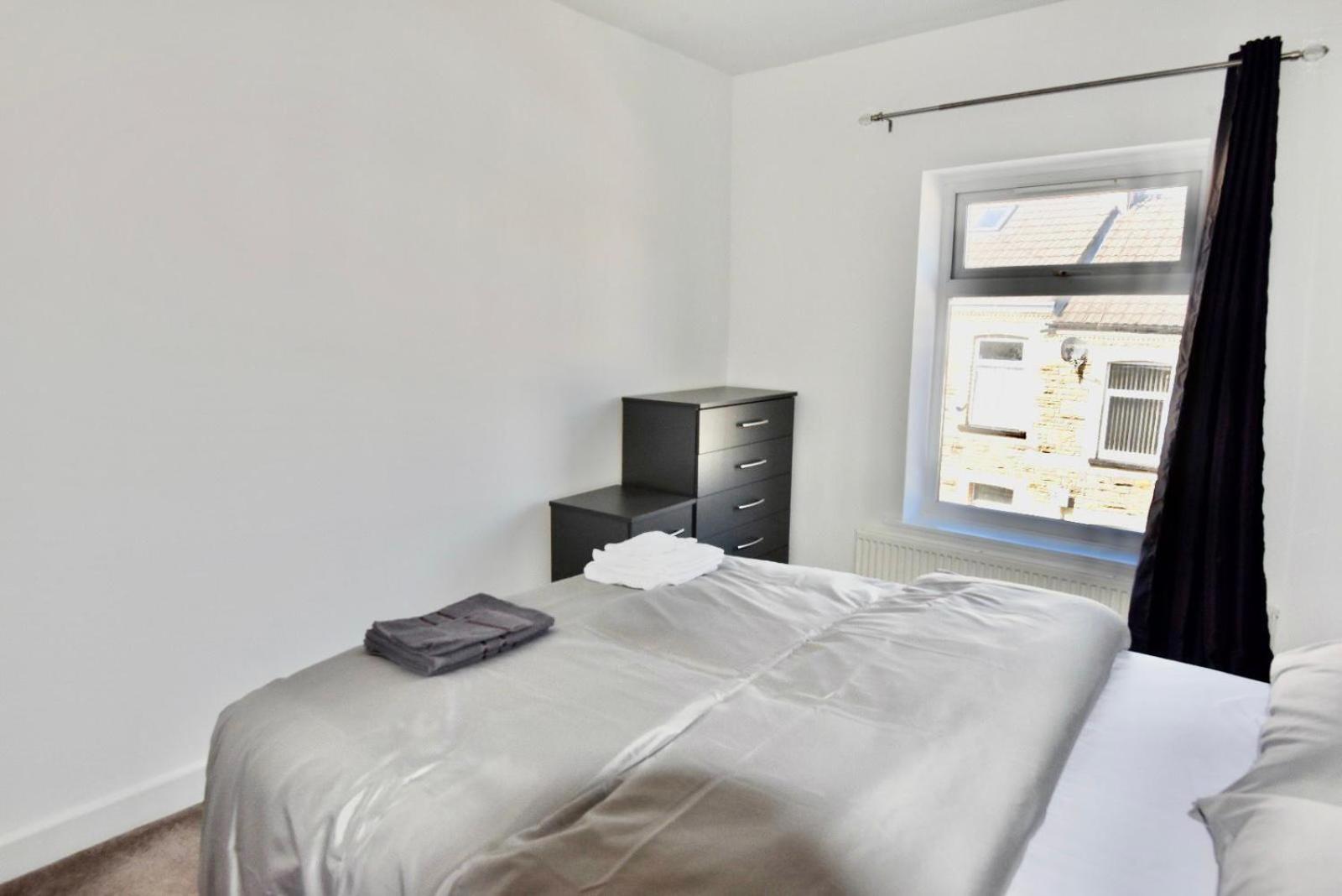 Come On In Lucas Street Newport Train Station Sleep Upto 8 Villa Cameră foto